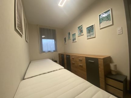 Waikiki Apartman House with Jacuzzi24