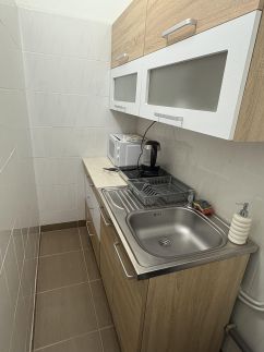 Vadászház Kávézó és Szálláshely8