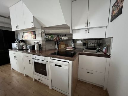 Izabella Apartman8