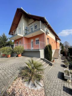 Akácfa BB Apartman