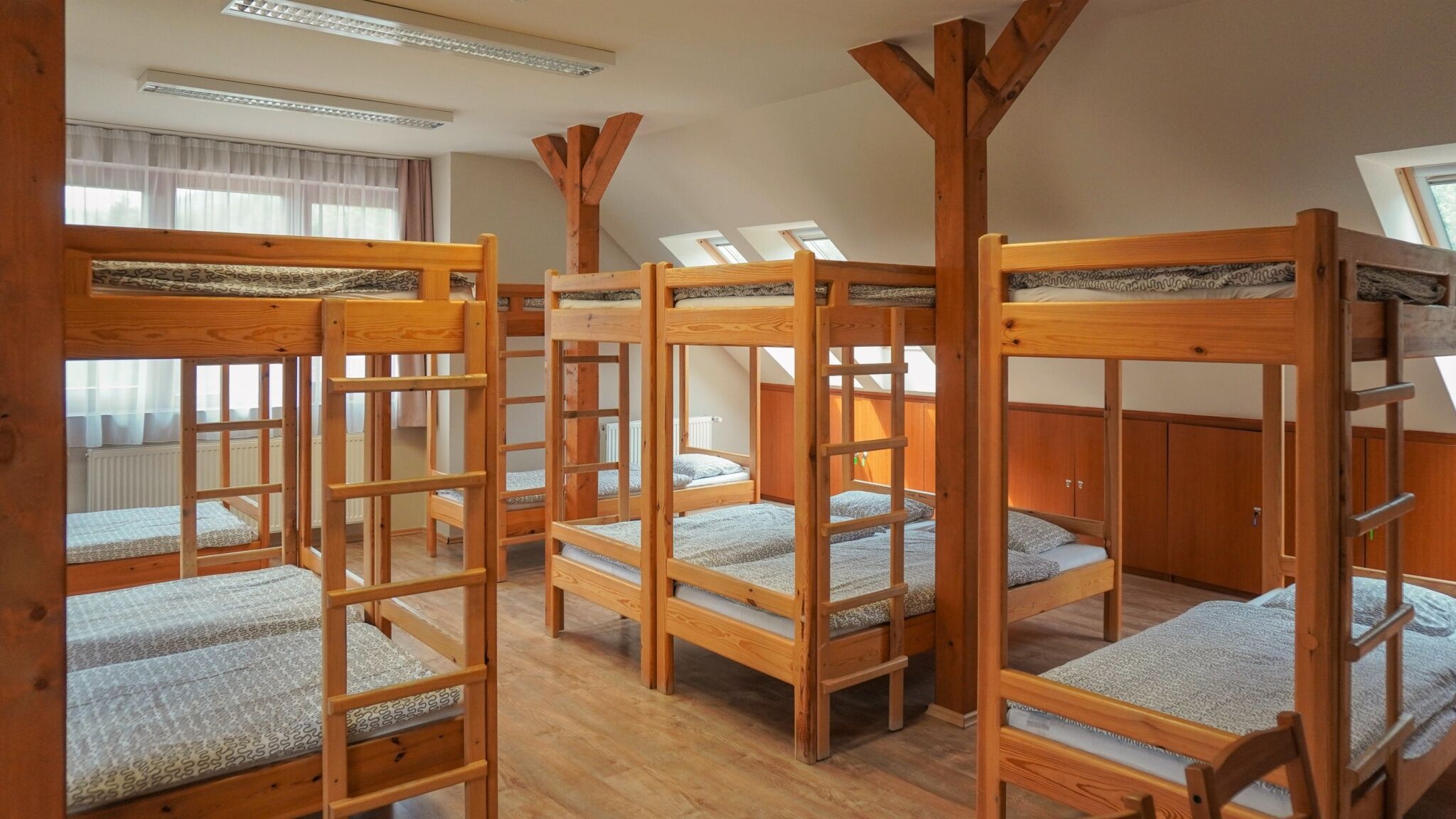 Erdei Óvoda és Iskola – Komlóska fotó 4