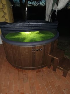 estHajnal Vendégház24