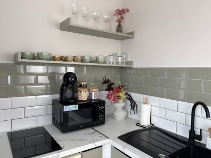 HelloWine Apartman II28