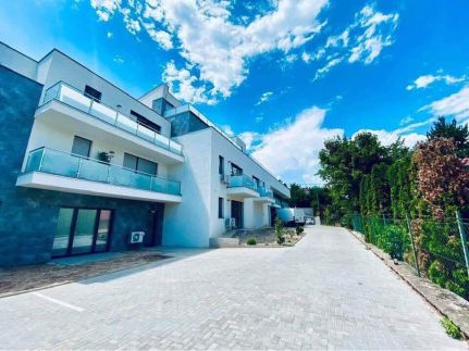 Jarina Apartman Aranyhíd1