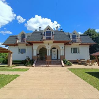 Mátis Villa3