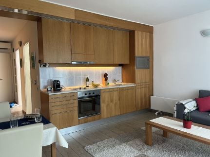 BL Residence Apartman5