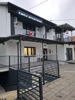 Emili Apartman87