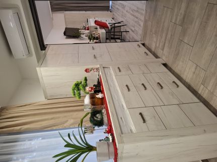 Emili Apartman76