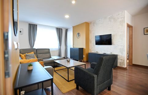 ONE Luxury Grand Suite5