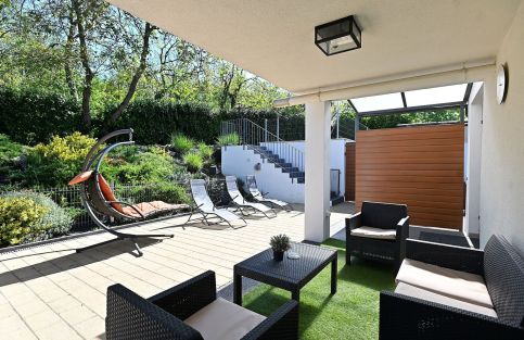 ONE Luxury Grand Suite8