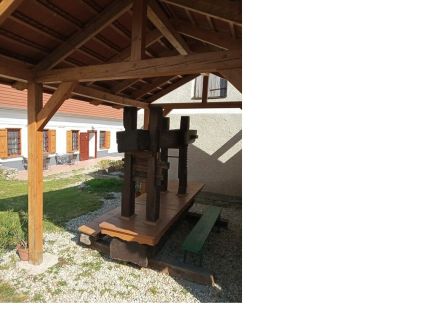 Bruderhaus 18 Vendégház3