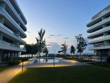 Summer Vibe Wave Apartman8