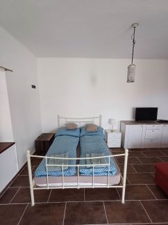 Penny Apartmanok19