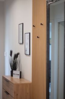 Becky Apartman7