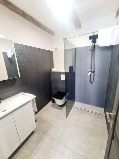 4 Basa Bungalow4