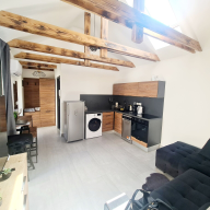 4 Basa Bungalow