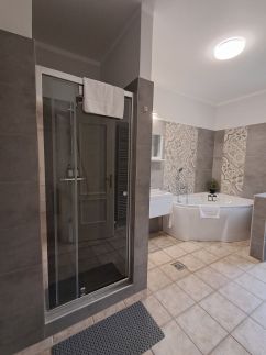Sunrise Apartman28