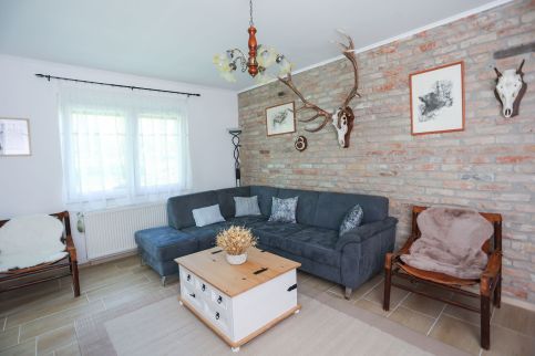 Fekete Gólya Fogadó14