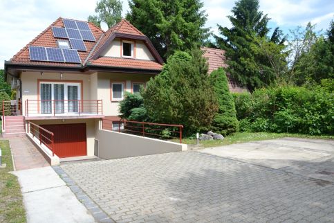 Lux Vendégház13