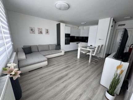 Bajcsy Corner Apartman