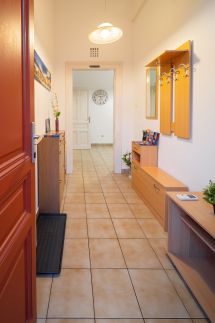 Tomka Apartman8
