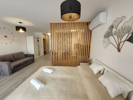 Aura Residence Apartman11