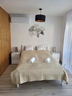 Aura Residence Apartman4