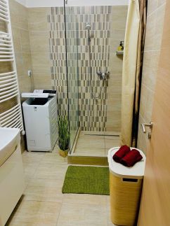 Brookforest Belvárosi 2 Apartman24