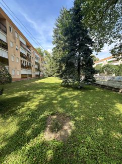 Évy Apartman