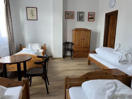 Bömbi Vendégház a vár mellett3