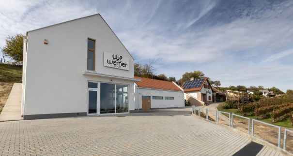 Werner Apartman