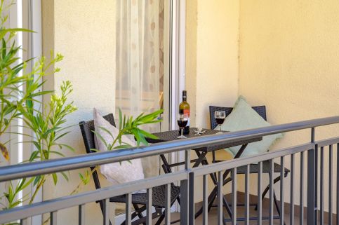 Bella Apartments No26