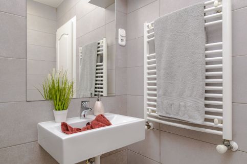 Bella Apartments No28