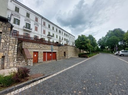 Lakeside Heritage Apartman2