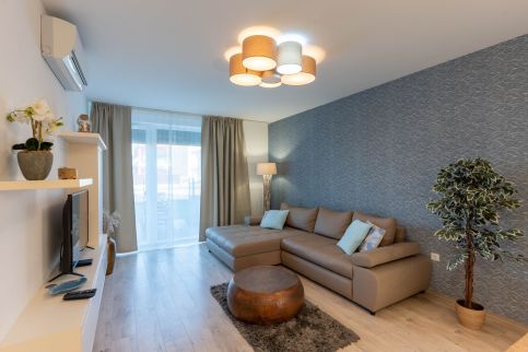 Sunset Garden Apartment3