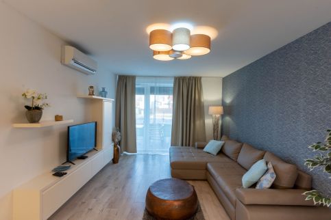 Sunset Garden Apartment4