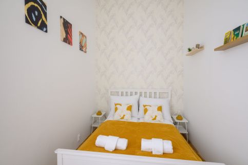 Violet Center Apartman16