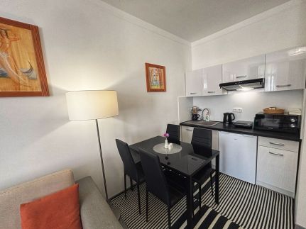 Alma 703 Wellness Apartman1
