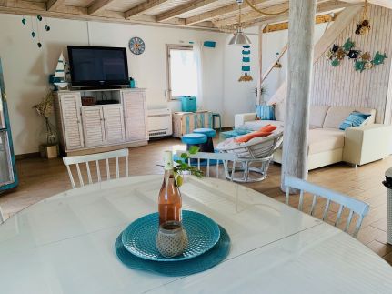 Beachfront Haven Faház1