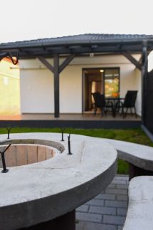 Heidi Apartman9