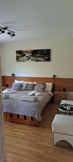 Zazen Apartman4