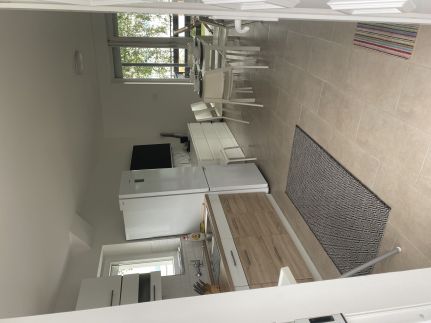 Lakeside Home Apartman10