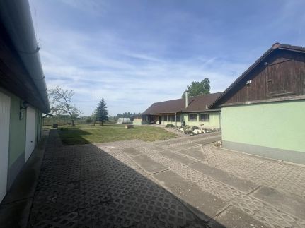 Nyugalom Szigete Vendégház Bócsa4