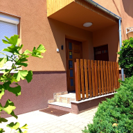 Juhar Apartman