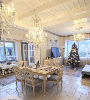 Kristály Pihenőház