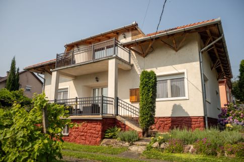 Linóza Apartman