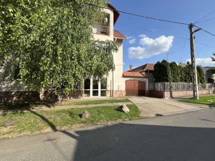Nest Apartman18
