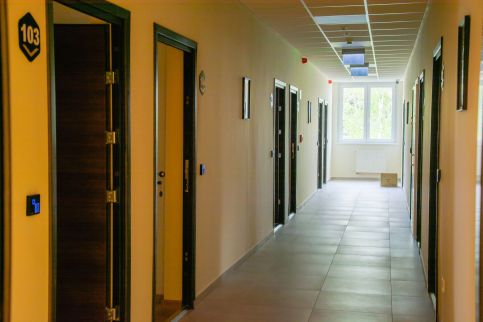 Aero inn Hotel4