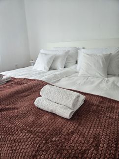 FAMILLE Apartman38