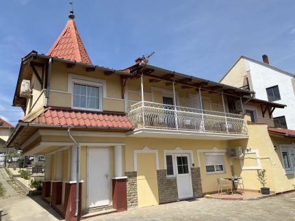 Kármen Apartmanház1
